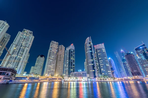 Dubai marina district — Stockfoto