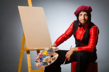 Sanat konseptinde erkek sanatçı