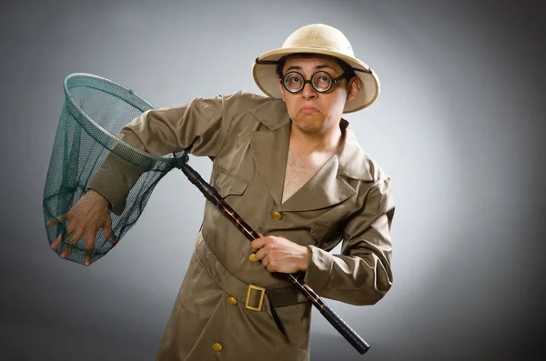 Hombre usando sombrero de safari en concepto divertido — Foto de Stock