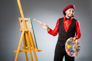 Sanat konseptinde erkek sanatçı