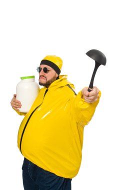 Kilolu adam beyazlar içinde izole edilmiş.