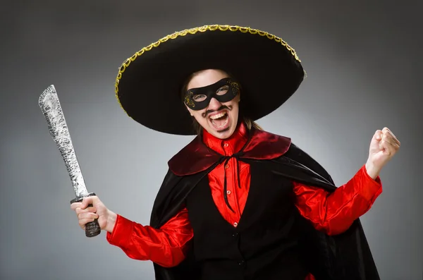 Persona che indossa cappello sombrero in concetto divertente — Foto Stock