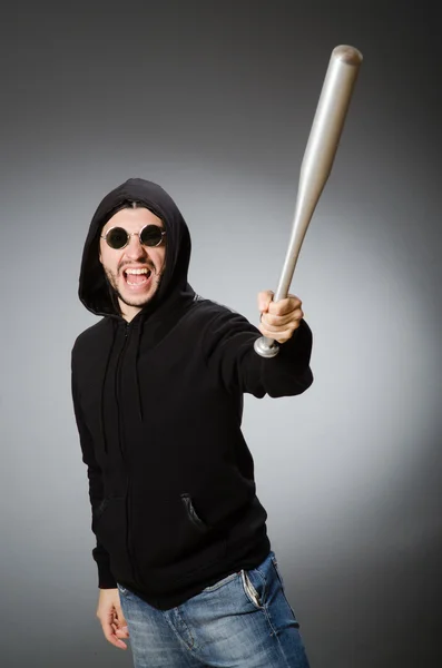 Agressieve man met Baseball bat — Stockfoto