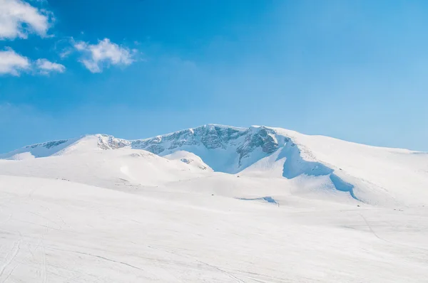 Zimní hory za jasného zimního dne — Stock fotografie