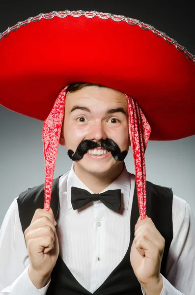 Persoon met sombrero hoed in grappig concept — Stockfoto