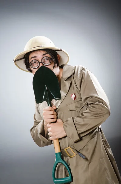 Funny safari traveller in travelling concept — Stock Photo, Image