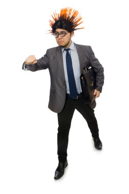 Mohawk saç stili komik bir adam.