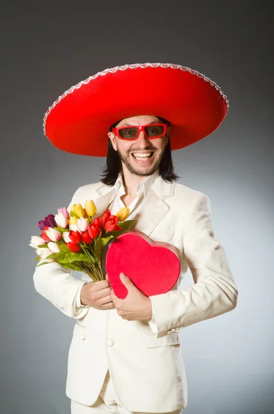 Person mit Sombrero-Hut in lustigem Konzept — Stockfoto