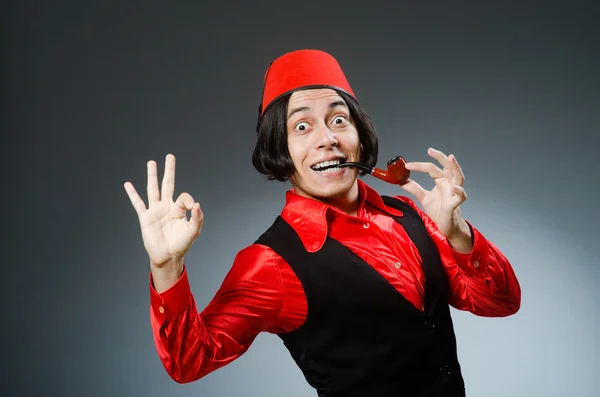 Hombre con sombrero rojo fez —  Fotos de Stock