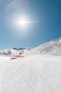 Azerbaycan 'ın Gusar bölgesinde kış dağları