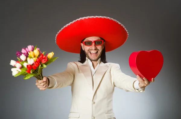 Person mit Sombrero-Hut in lustigem Konzept — Stockfoto