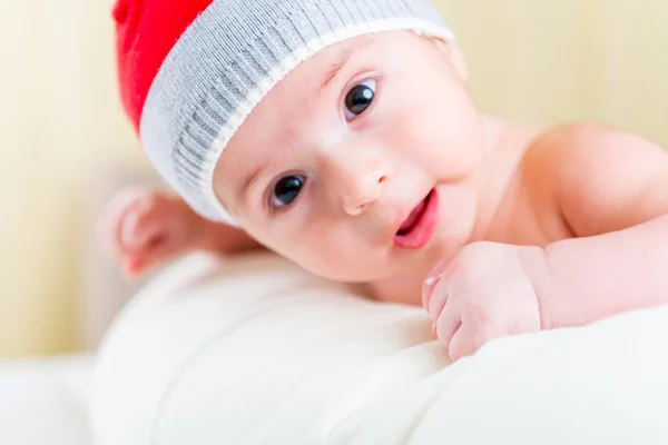 Bebé pequeño en concepto de infancia —  Fotos de Stock