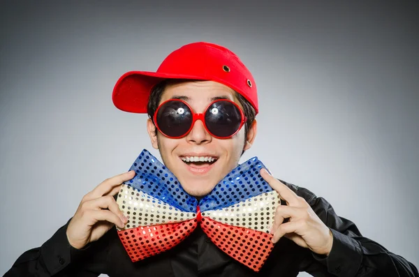 Funny man with giant bow tie — Stock Photo, Image