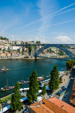 Portekiz, Porto 'daki Dom Luis Köprüsü