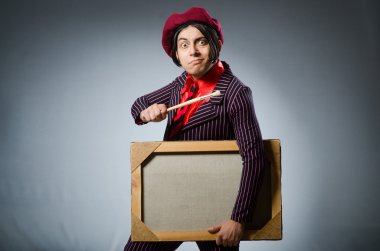 Onun sanat ile komik sanatçı