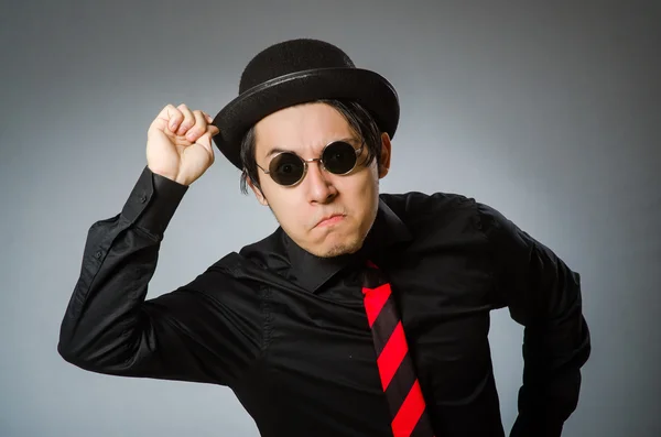 Homme drôle avec chapeau vintage — Photo