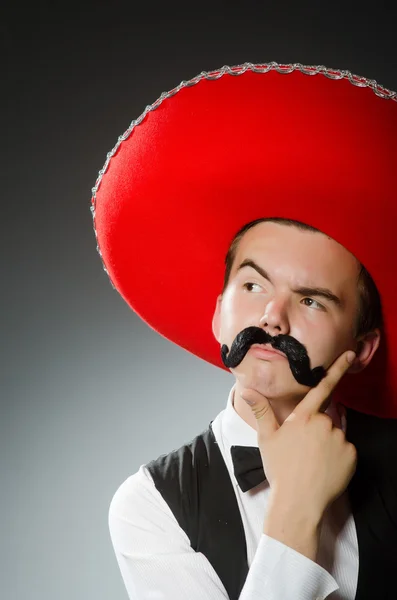 Persoon met sombrero hoed in grappig concept — Stockfoto