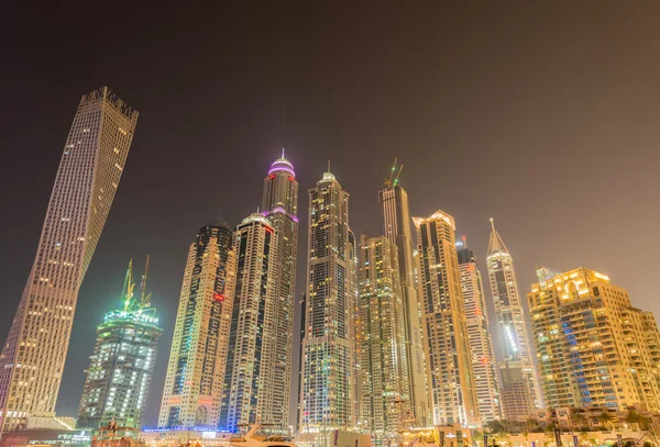Distrito de Marina en Emiratos Árabes Unidos, Dubai — Foto de Stock