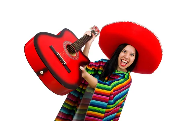 Femme mexicaine guitariste sur blanc — Photo