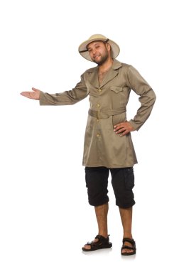 Safari şapkalı adam beyazda izole edilmiş.