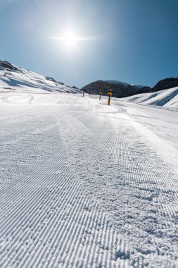 Azerbaycan 'ın Gusar bölgesinde kış dağları