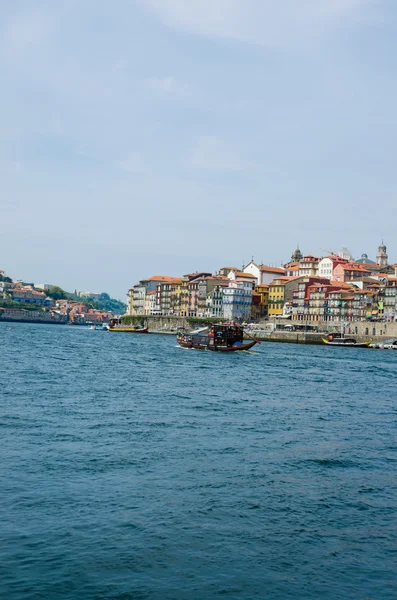Utsikt över Porto stad på sommardagen — Stockfoto