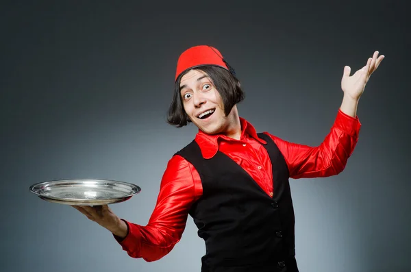 Mann mit rotem Fez-Hut — Stockfoto