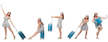 Beyaz bavullu gezgin kadın.