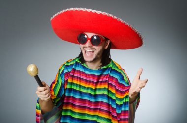 Adam giyen sombrero şarkı şarkı