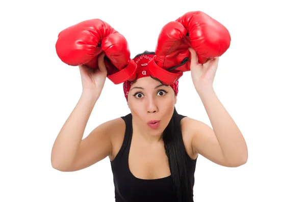 Mujer boxeadora aislada en el blanco — Foto de Stock