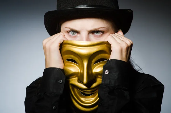 Mulher com máscara em conceito engraçado — Fotografia de Stock