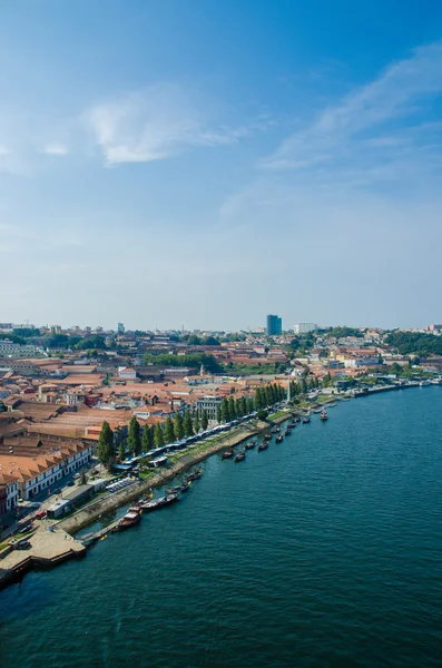 Uitzicht op Porto stad op zomerdag — Stockfoto