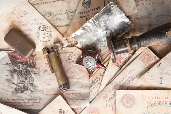 Soldats soviétiques lettres et médailles — Photo