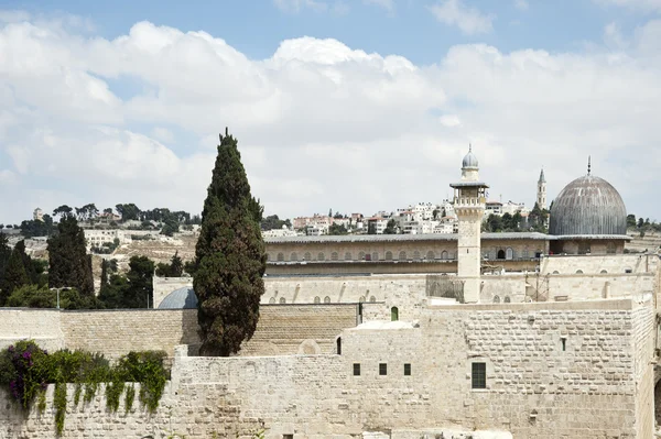 Oude stad muur en koning david toren — Stockfoto