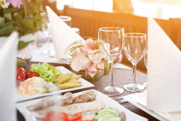 BANQUET TABLE — Stock Photo, Image