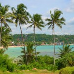 Tropikalnej plaży w sri lanka