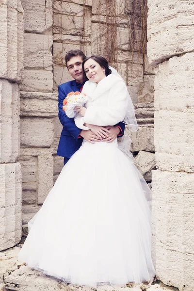 Happy wedding couple — Stock Photo, Image