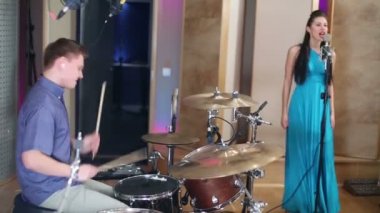 Kayıt stüdyosunda iş