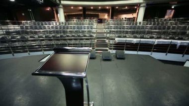 Sahne Alanı'nda belge standı 