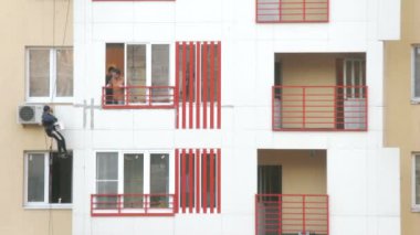 Profesyonel dağcı bulanıklaştırır 