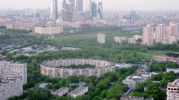 Round house the district of Moscow — Stock Video