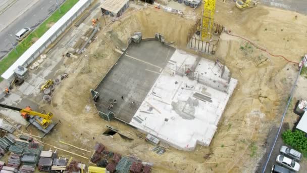 Travailleurs sur chantier  