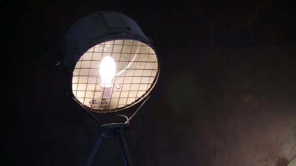 Old rusty lamp spotlight — Stock Video