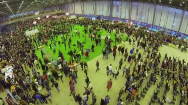 Birçok kişi pavilion adet