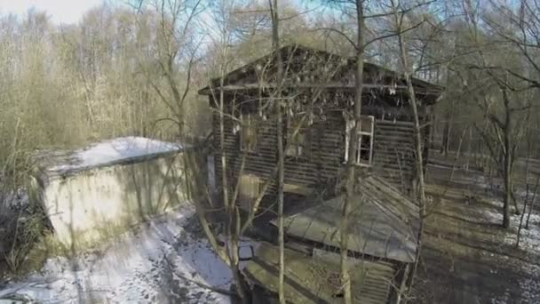 Altes Holzhaus — Stockvideo