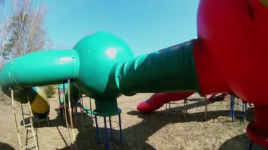 Bahar renkli oyun alanı