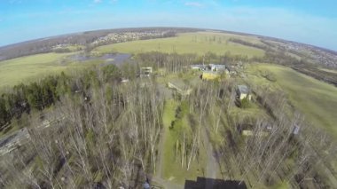 Köy ve çocuk kampı ile peyzaj