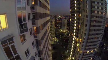 Aydınlatma ile karmaşık konut