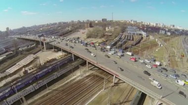 Rizhskaya Üstgeçit trafik