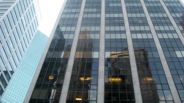 Wolkenkratzer an der Wall Street — Stockvideo